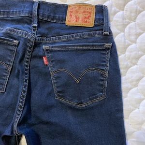 710 Super Skinny Levi’s Jeans